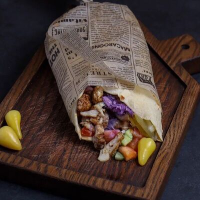 Лаффа-шаурма из курицы в Мясоедовская по цене 1450 ₽