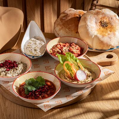 Ассорти мезе в Lali по цене 1950 ₽