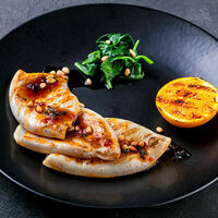 Кальмары на гриле в Corner Grill