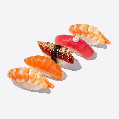 Суши box в Много лосося по цене 600