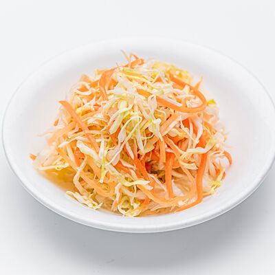 Салат из квашеной капусты в Qaganat по цене 550 ₸