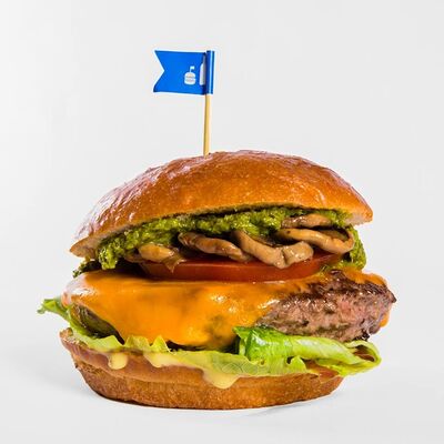 Аргентинский бургер в Бюро Бургеры и Бар по цене 710 ₽