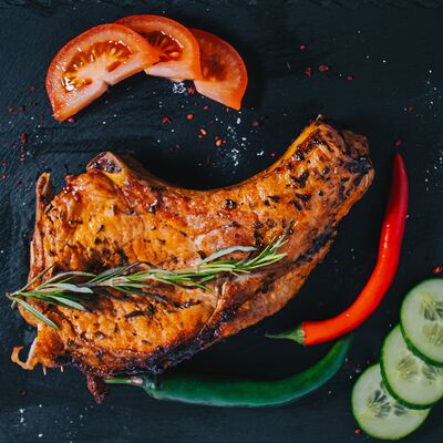 Стейк мужской в Гучкофф грильбар по цене 700 ₽