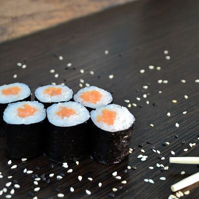 Сяке маки в СУШИKING по цене 199 ₽