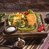 Стейк из лосося в BBQ Night
