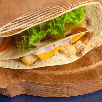 Кесадилья в Greco по цене 380 ₽