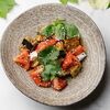 Салат с хрустящим баклажаном, томатами и рассольным сыром в Luna lounge по цене 568