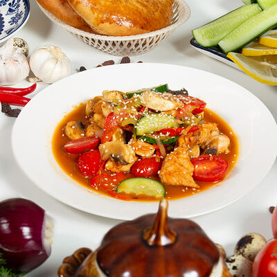 Курица с грибами в Самарканд PLOVE CENTER по цене 600 ₽