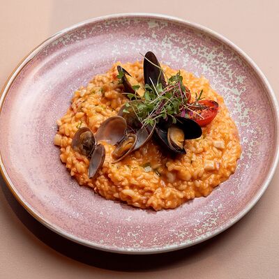 Ризотто с морепродуктами в Solo Vicini по цене 1270 ₽