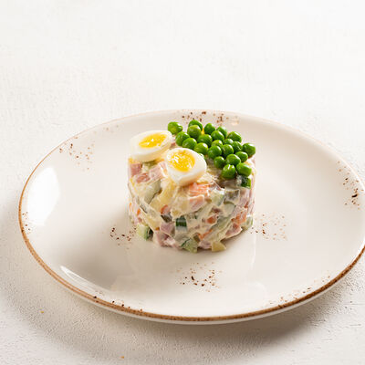 Оливье 1 кг в На берегу по цене 1800 ₽