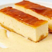 Запеканка творожная с ванильным соусом в У Шефа