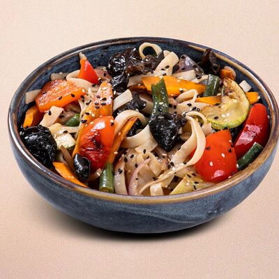 Вок с овощами в Оригами по цене 319 ₽