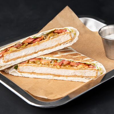 Буррито с курицей в Gellert Bar по цене 460 ₽