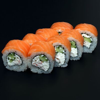 Холодный ролл Филадельфия с крабом в Total Sushi по цене 660 ₽