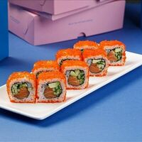 Калифорния с лососем в Why Not Sushi