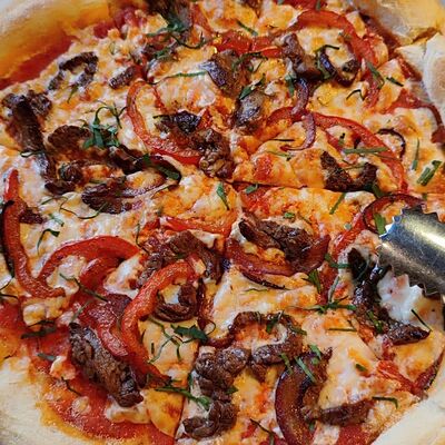 Деревенская с говяжьей вырезкой в Поль Бейкери по цене 1000 ₽