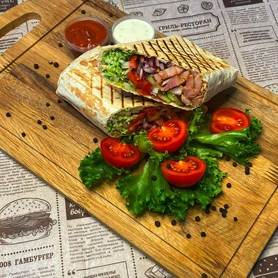 Шаурма с соусом Гриль в Шаурма Family по цене 510 ₽