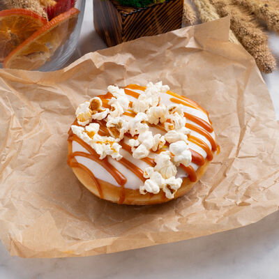 Пончик Соленая карамель в Пончик-Батончик по цене 125 ₽