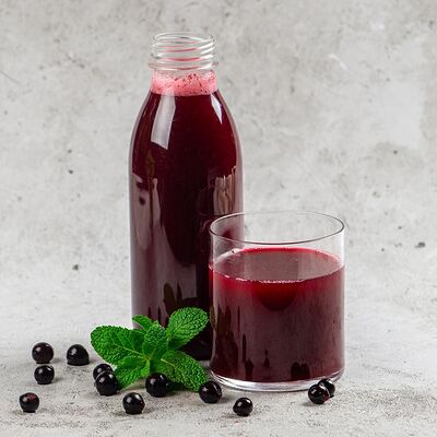 Черносмородиновый морс 0,5 в Bona по цене 370 ₽