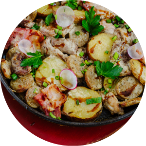 Сковородка с мясным ассорти в Butch&Dutch по цене 670 ₽