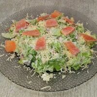 Цезарь с семгой в Гриль Бургер