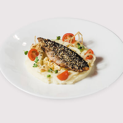 Скумбрия терияки с картофельным пюре в Самое популярное кафе по цене 320