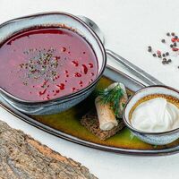 Борщ с говядиной в Цурцум