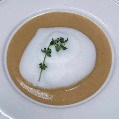 Крем-суп с белыми грибами в Баловень С по цене 630 ₽