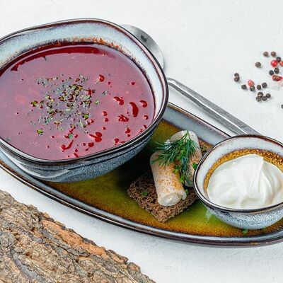 Борщ с говядиной в Цурцум по цене 320 ₽