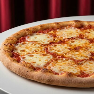 Пицца Маргарита 30 см в НУАР по цене 650 ₽