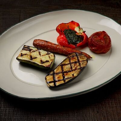 Овощи гриль, соус чимичурри в Dacha restaurant по цене 970 ₽