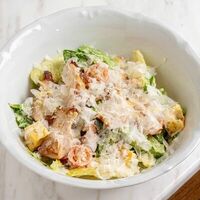 Цезарь с цыплёнкомв Брюссель