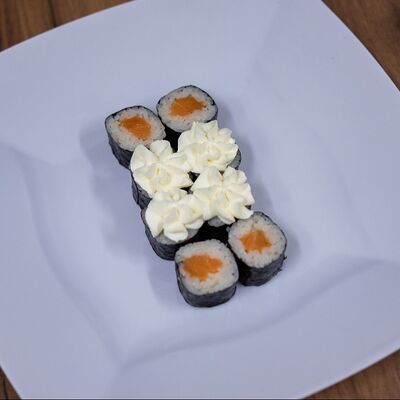 Маки сливочный с лососем в Суши Ready по цене 289 ₽