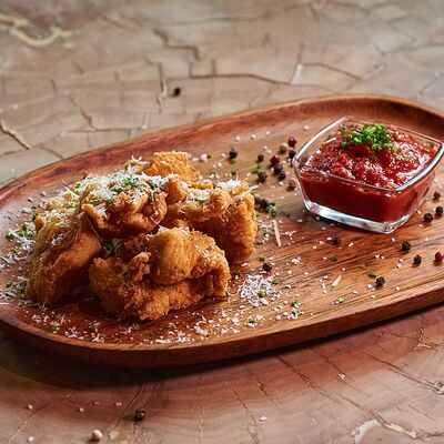 Курица CHiPOCK С соусом арабьята в Chipock Premium по цене 520 ₽