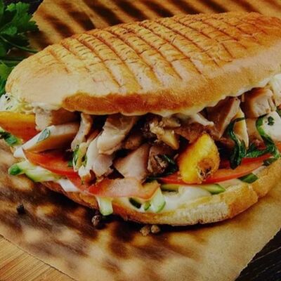Шаурма в пите в Shawe & Grill по цене 399 ₽