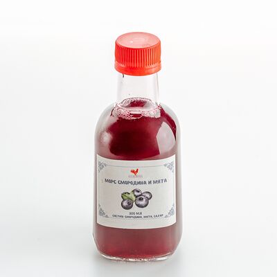 Морс с черной смородиной и мятой в Уха из петуха по цене 7 р.