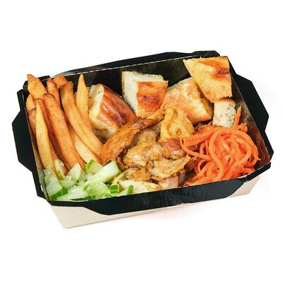 На Тарелке Курица в Лаваш Джан по цене 460 ₽