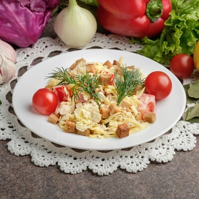 Салат Цезарь с курицей в Новая столовая по цене 118 ₽