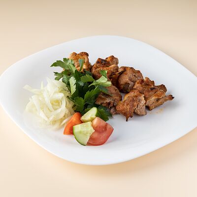 Шашлык из курицы в Шарики по цене 470 ₽