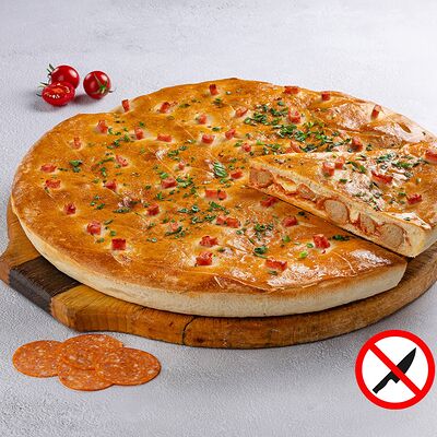 С колбасками и пеперонив Чао пицца по цене 1800 ₽