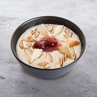 Десерт гурьевский с клубничным вареньем и орешками в Теремок по цене 226 ₽