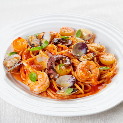 Спагетти с морепродуктами в Gallery to go по цене 1930 ₽