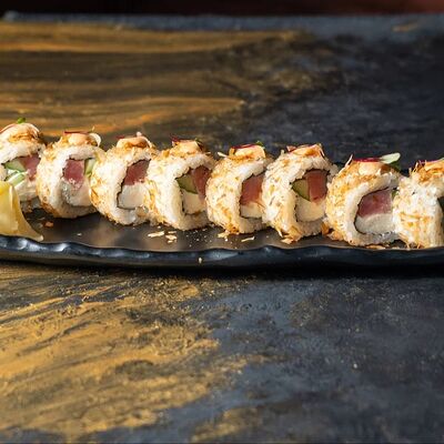 Со стружкой тунцав Bo-bo lounge по цене 950 ₽