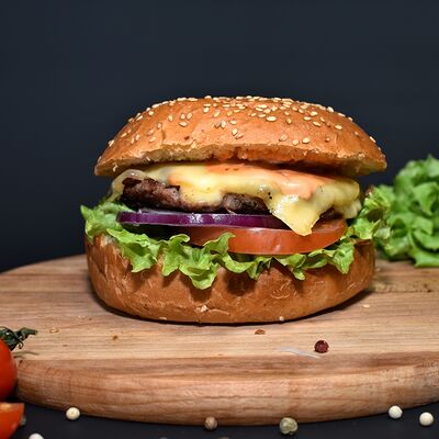 Бургер Беконатор в Mr. Grill по цене 700 ₽