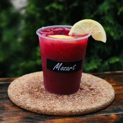 Малина - Личи СРЕДНИЙ в Кофейня Mozart по цене 370 ₽