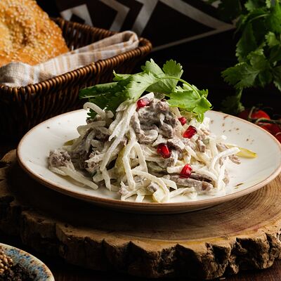 Салат Ташкент в Дальневосточка по цене 370 ₽