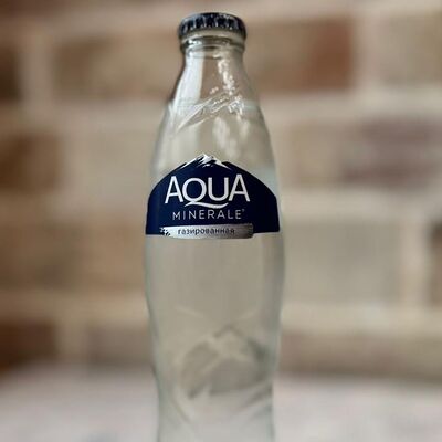 Аква Минерале стеклянная бутылкав Meat Chef по цене 260 ₽