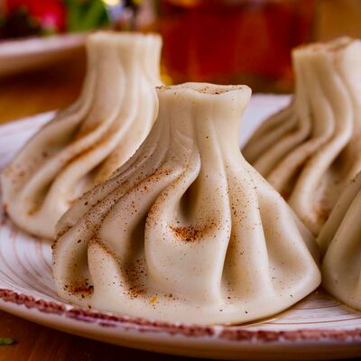 Хинкали Классические в Соседи Home Cafe по цене 540 ₽