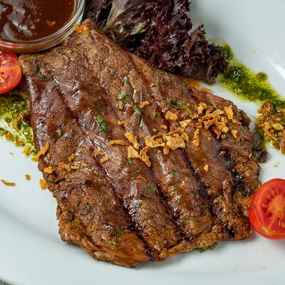 Стейк миланский в William Bass по цене 1350 ₽