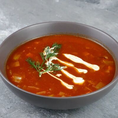 Томатный суп с говядинойв Китайские слухи по цене 450 ₽